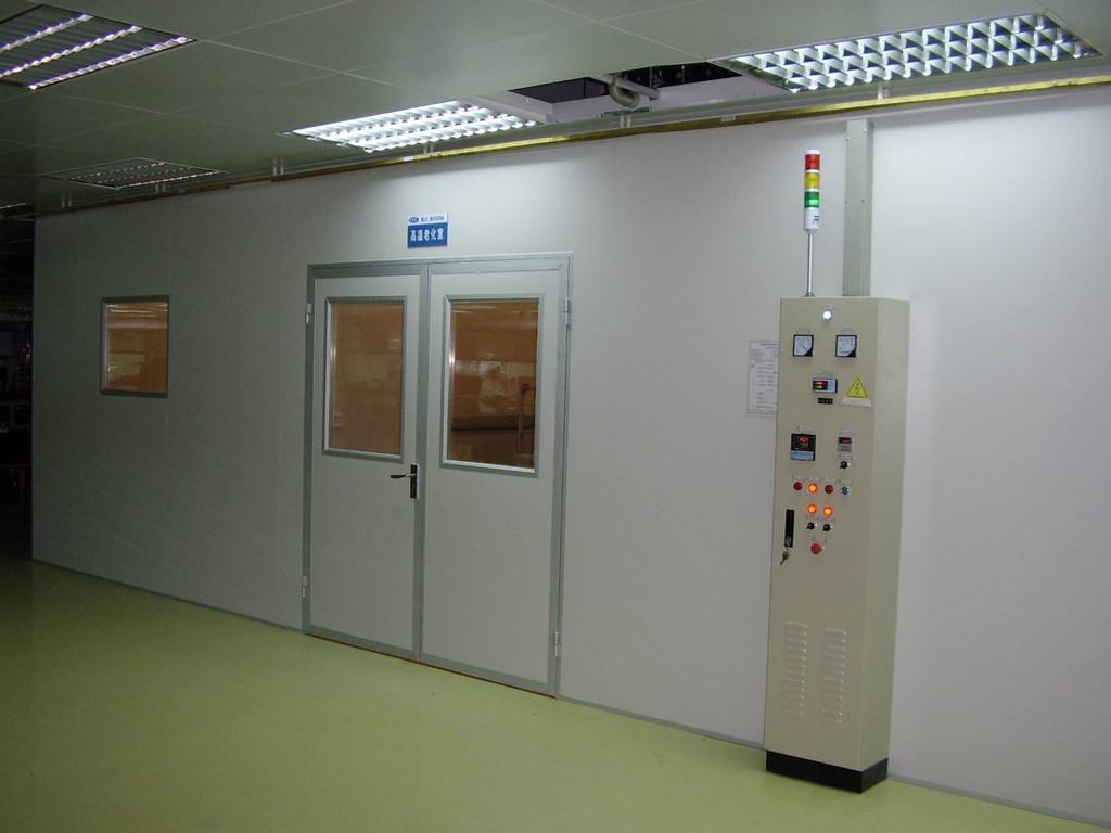 高溫高濕老化房設(shè)計-老化房恒溫恒濕空調(diào)(圖1) 高溫高濕老化房設(shè)計-老化房恒溫恒濕空調(diào)