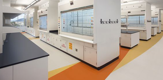 實驗室、醫藥車間選擇恒溫恒濕空調,應注意什么?(圖1) 實驗室、醫藥車間選擇恒溫恒濕空調,應注意什么?